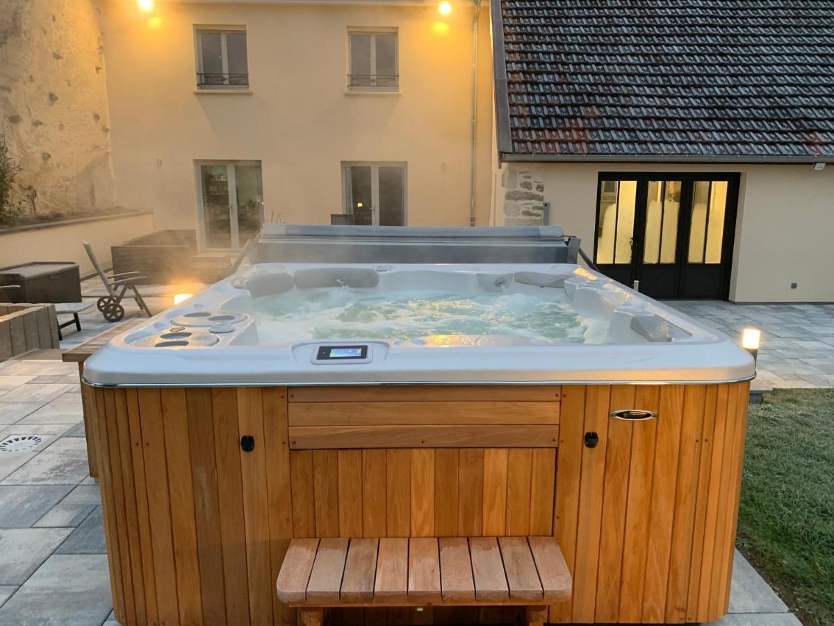 Chez La Rose Luxueuse Cottage Avec Jacuzzi Rouvres-la-Chétive Esterno foto