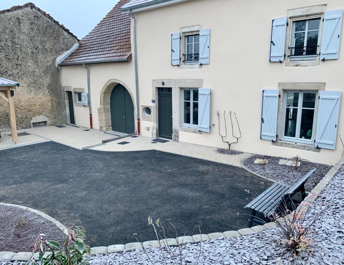 Chez La Rose Luxueuse Cottage Avec Jacuzzi Rouvres-la-Chétive Esterno foto